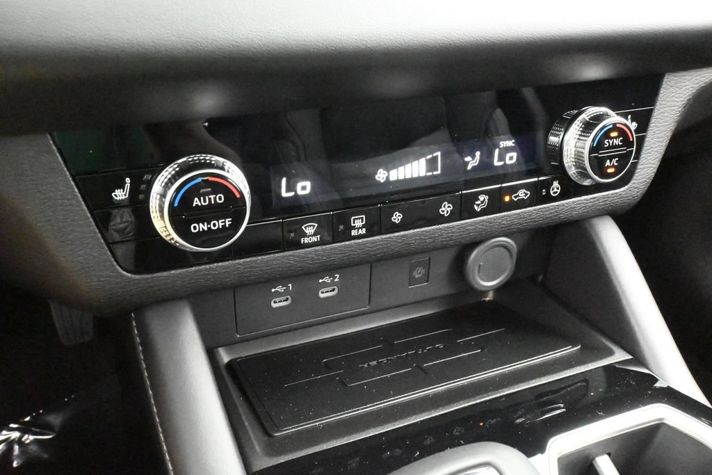 New 2026 Mitsubishi Outlander SE FWD image 26