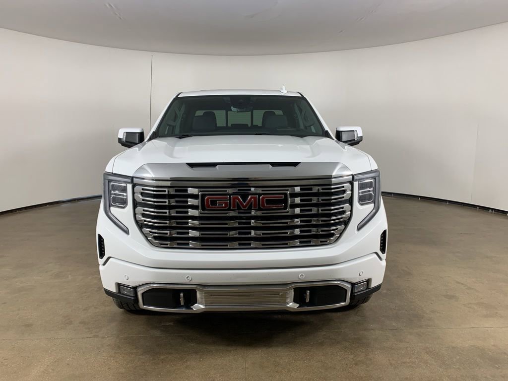 Used 2023 GMC Sierra 1500 Denali w/ Denali Reserve Package image 3