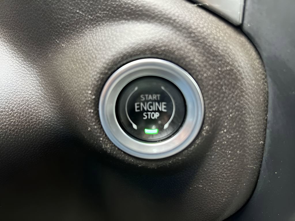 Certified 2021 Chevrolet Silverado 1500 LTZ image 17