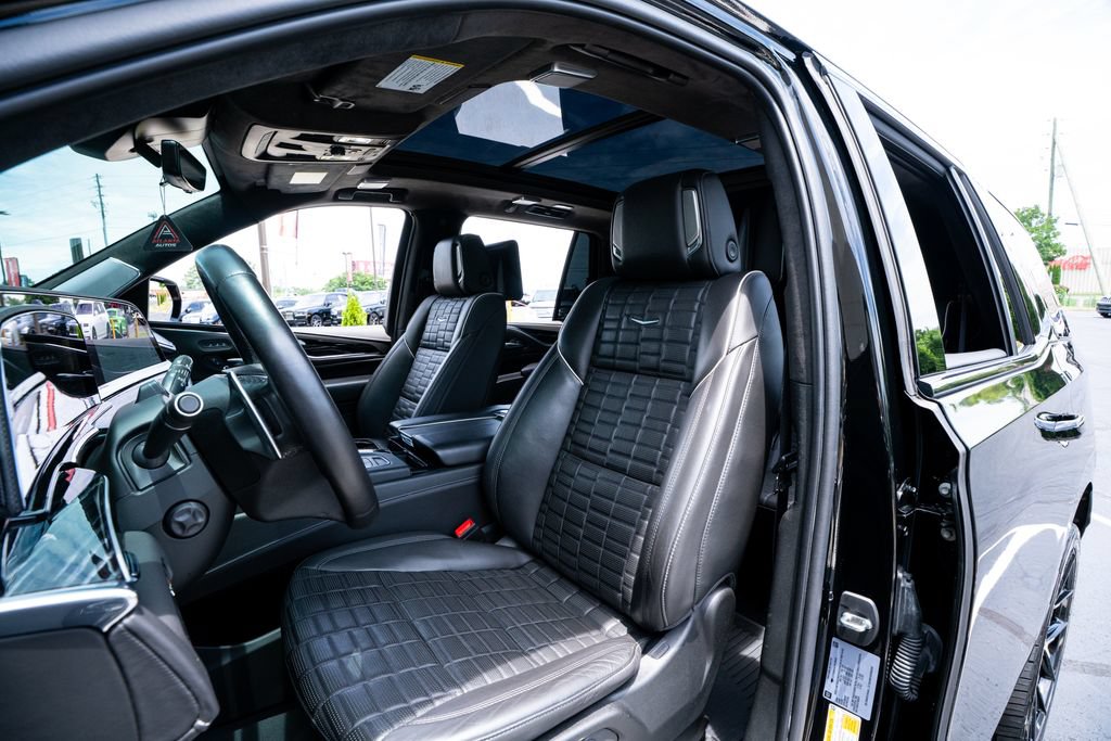 Used 2023 Cadillac Escalade V AWD/4WD image 31