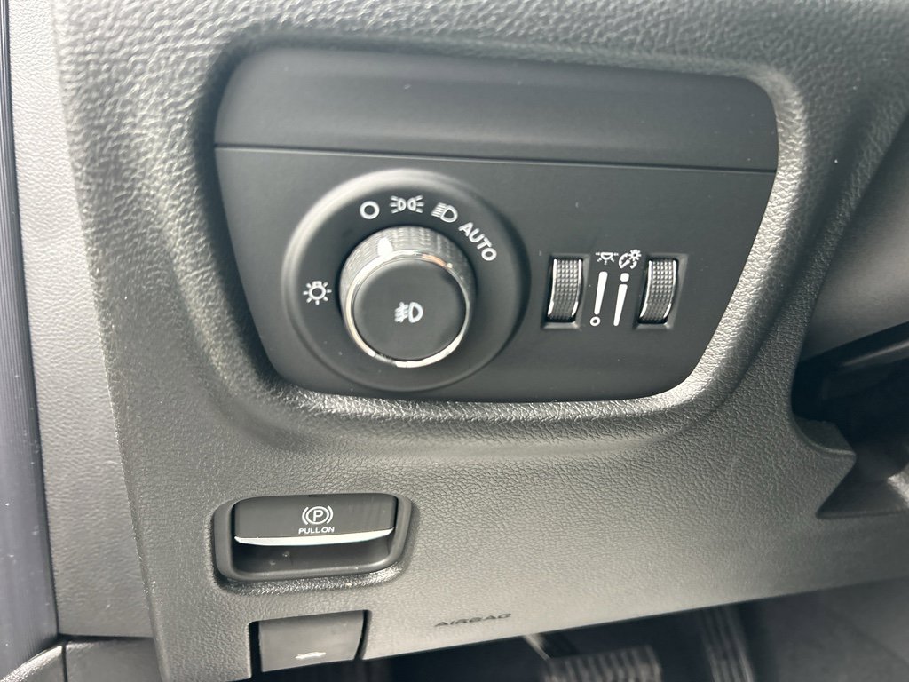 New 2025 Jeep Grand Cherokee L Limited w/ MOPAR Finishing Package image 23