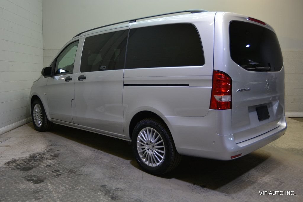 Used 2017 Mercedes-Benz Metris Passenger image 31