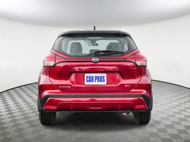 Used 2023 Nissan Kicks SV image 7