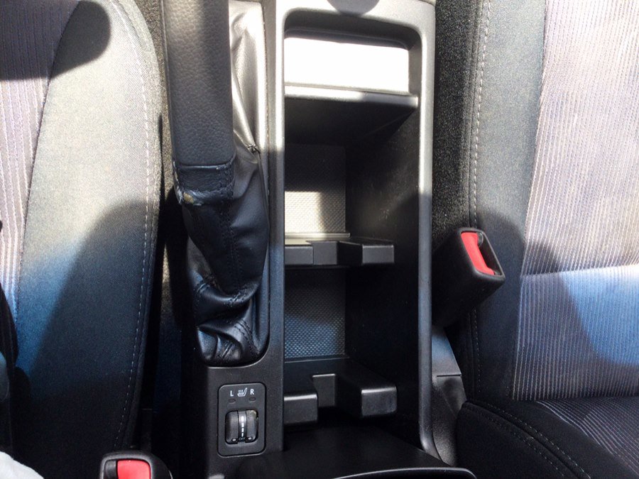 Used 2010 Subaru Forester 2.5X Premium AWD/4WD image 33