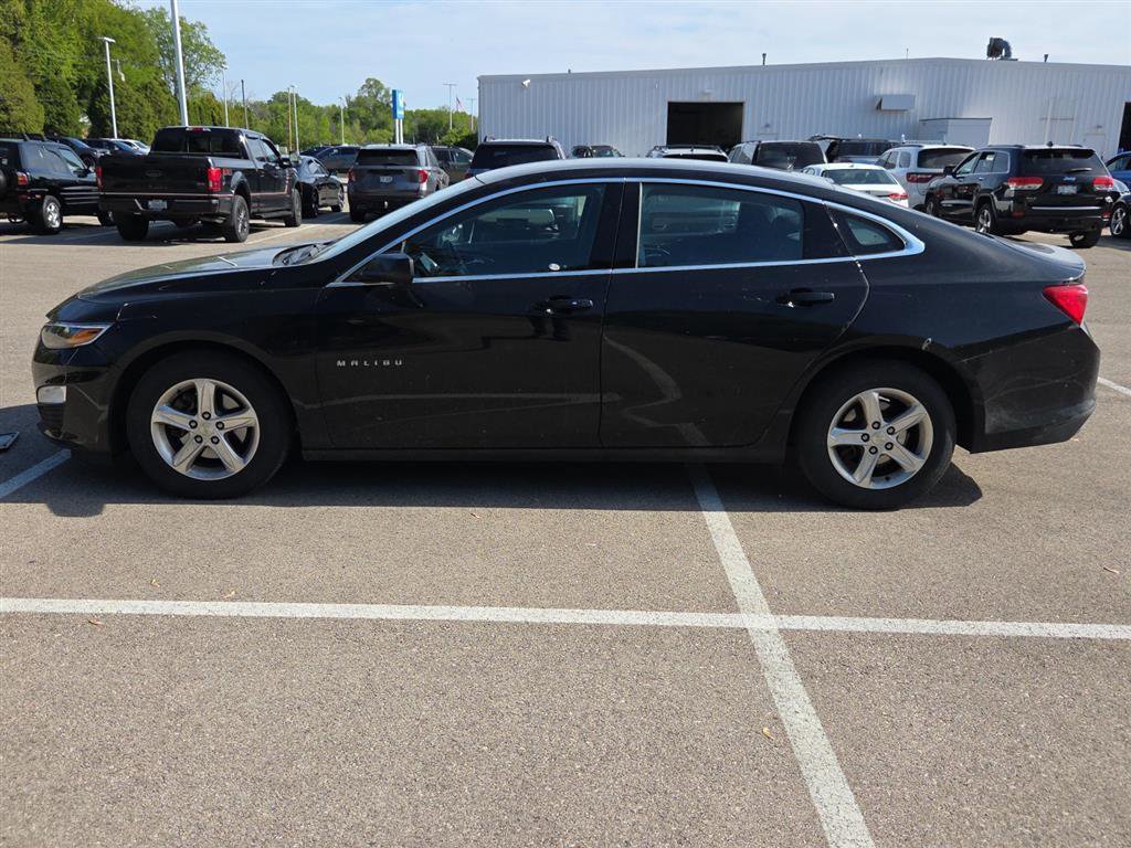 Used 2021 Chevrolet Malibu LS FWD image 13