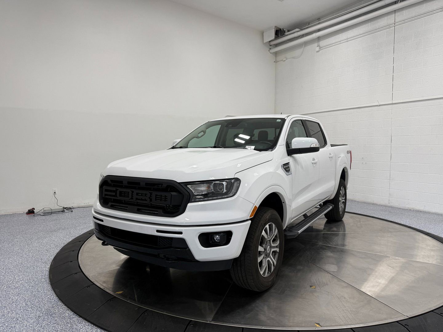 Used 2021 Ford Ranger Lariat w/ Trailer Tow Package image 3