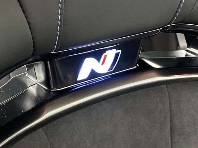Used 2024 Hyundai Elantra N Base image 12