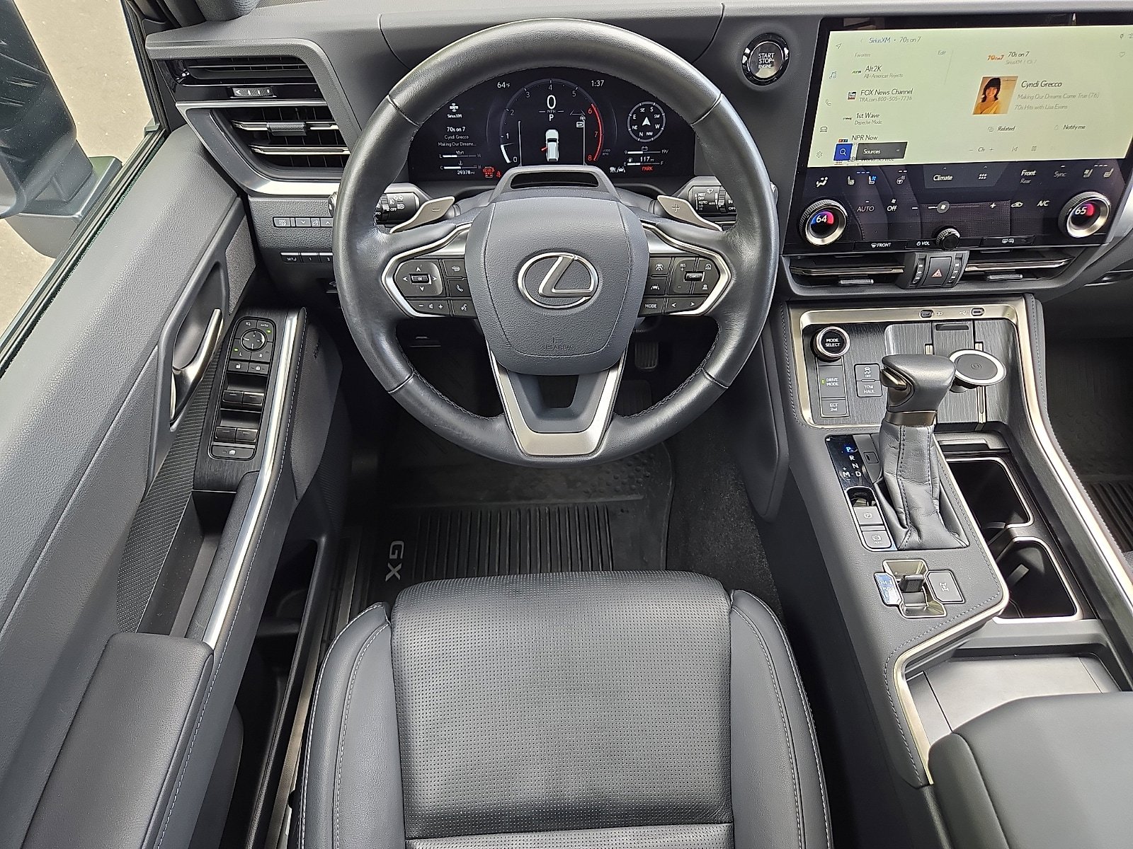 Used 2024 Lexus GX 550 w/ Accessory Package (2T) AWD/4WD image 11