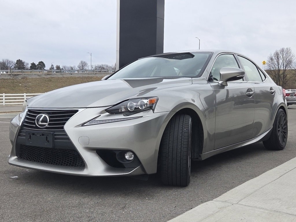 Used 2016 Lexus IS 300 AWD w/ Premium Package image 19