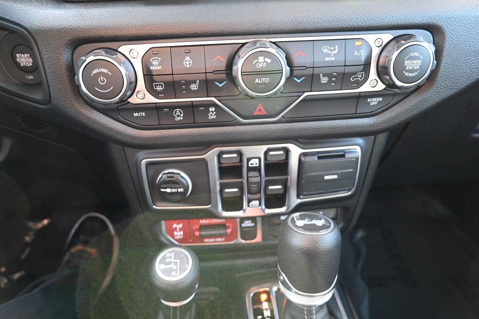 New 2025 Jeep Wrangler Willys image 17