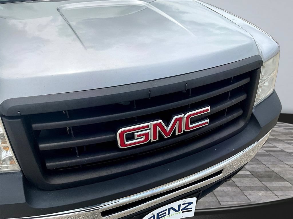 Used 2011 GMC Sierra 1500 W/T RWD image 26