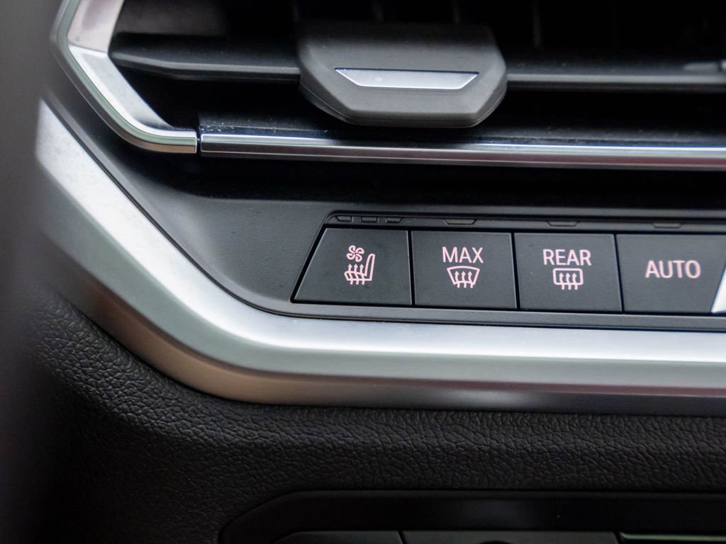 Used 2023 BMW M4 xDrive Competition image 30