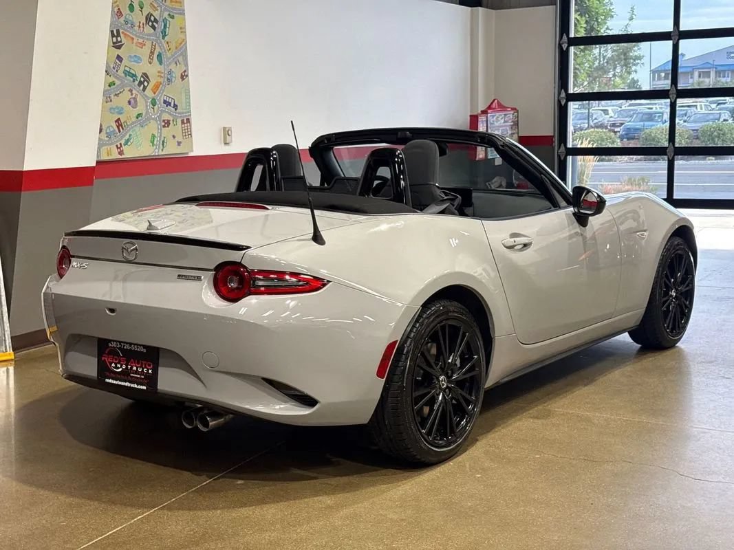 Used 2026 MAZDA MX-5 Miata Club w/ Interior Package RWD image 60