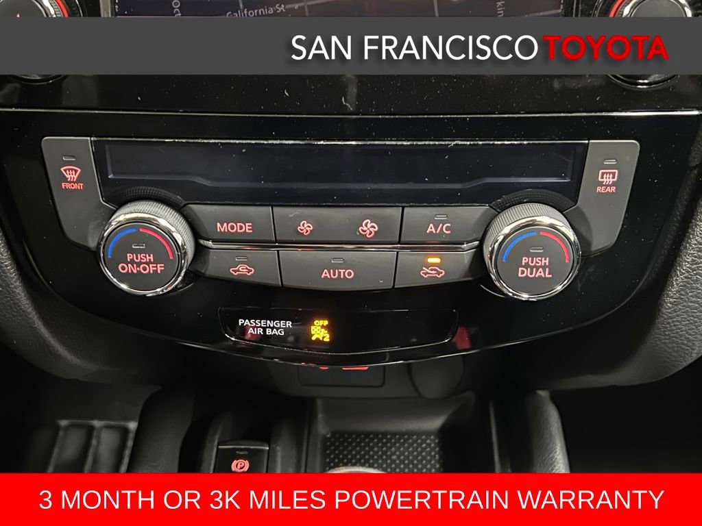 Used 2019 Nissan Rogue SV w/ Premium Package image 27