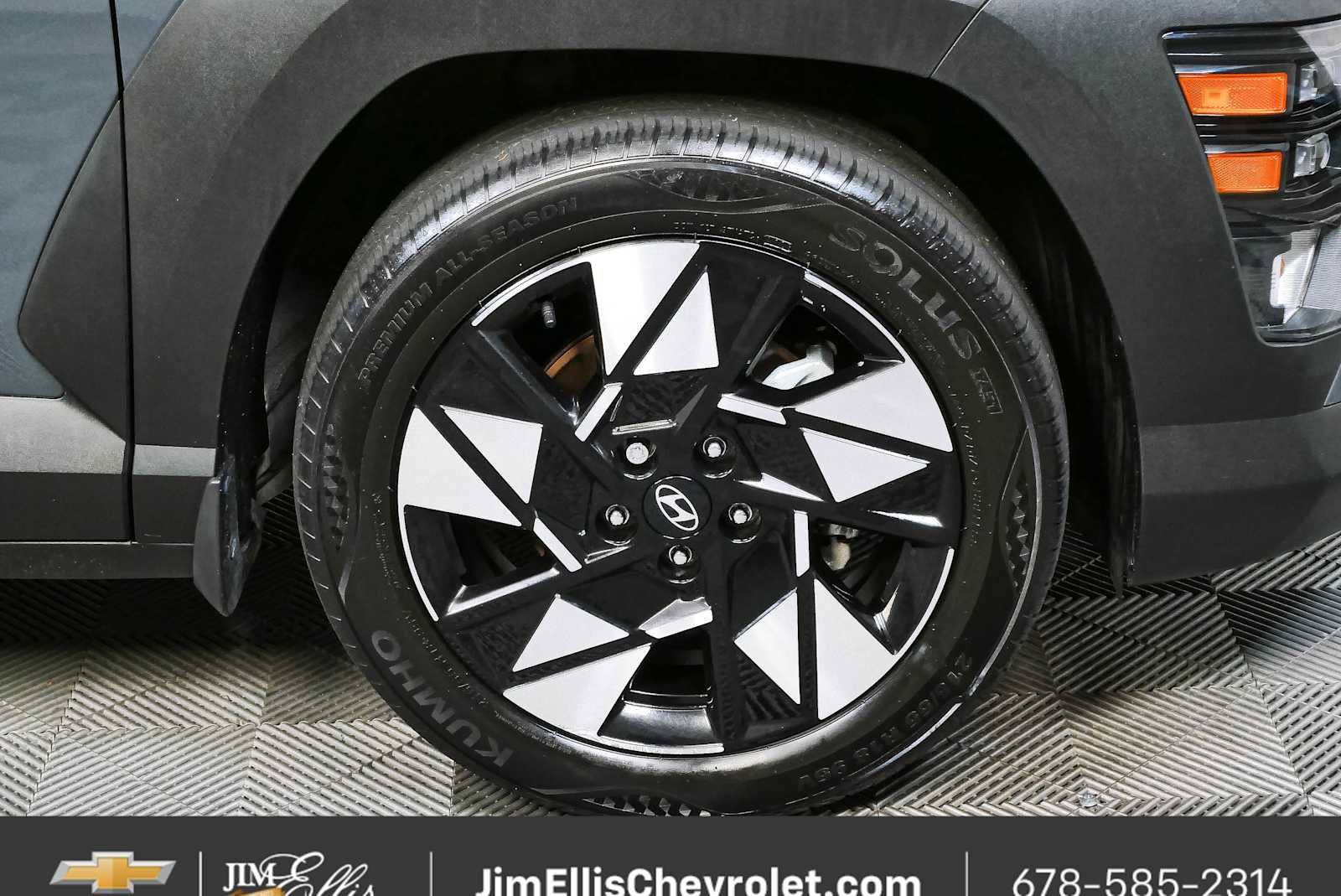 Used 2024 Hyundai Kona SEL FWD image 31