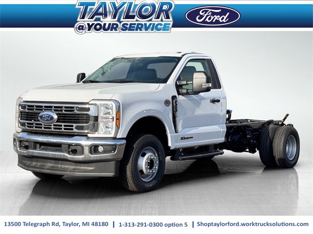 New 2025 Ford F350 XL w/ XL Chrome Package