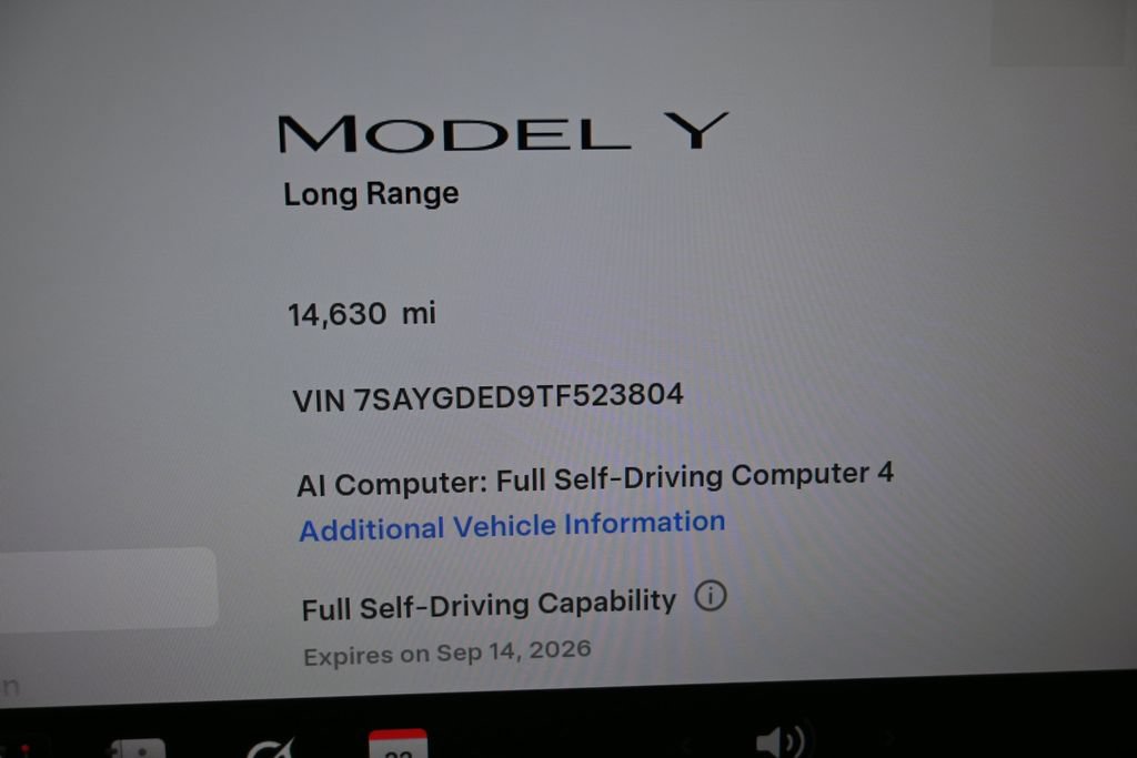Used 2026 Tesla Model Y Long Range RWD image 19