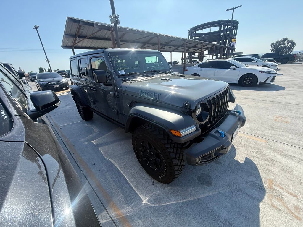 Used 2023 Jeep Wrangler Unlimited w/ 8.4" Radio Group AWD/4WD image 3