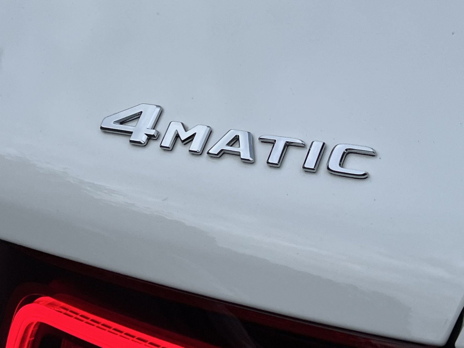 Used 2022 Mercedes-Benz GLC 300 4MATIC w/ Premium Package Lite image 35