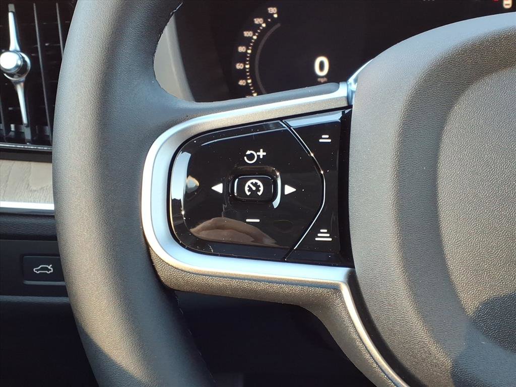 New 2026 Volvo XC60 T8 Plus w/ Protection Package Premier image 21