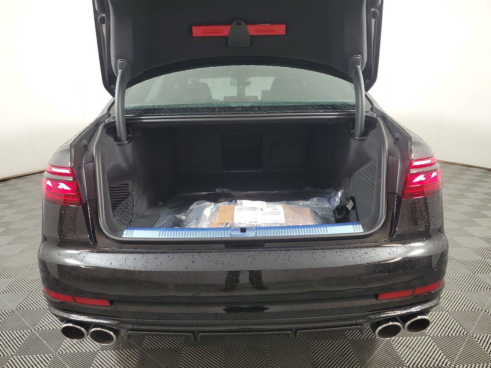 New 2026 Audi S8 AWD/4WD image 9