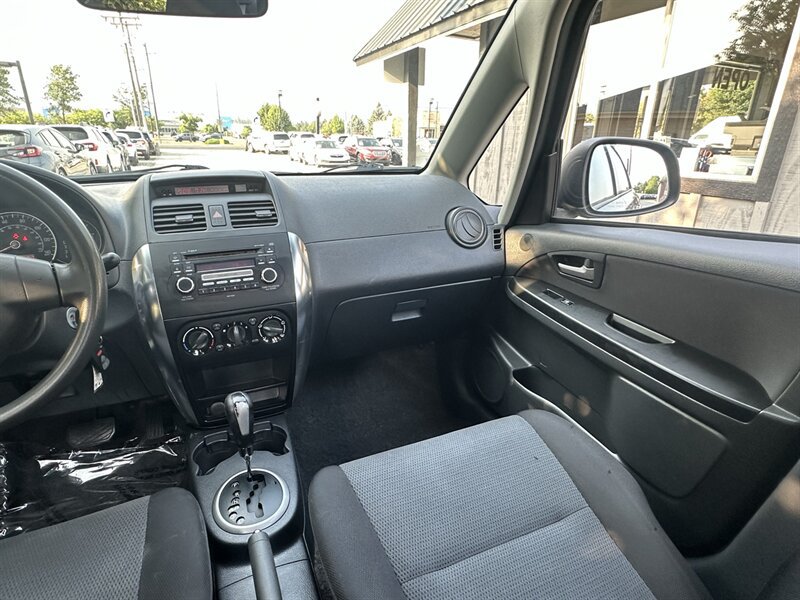 Used 2008 Suzuki SX4 Sport FWD image 13
