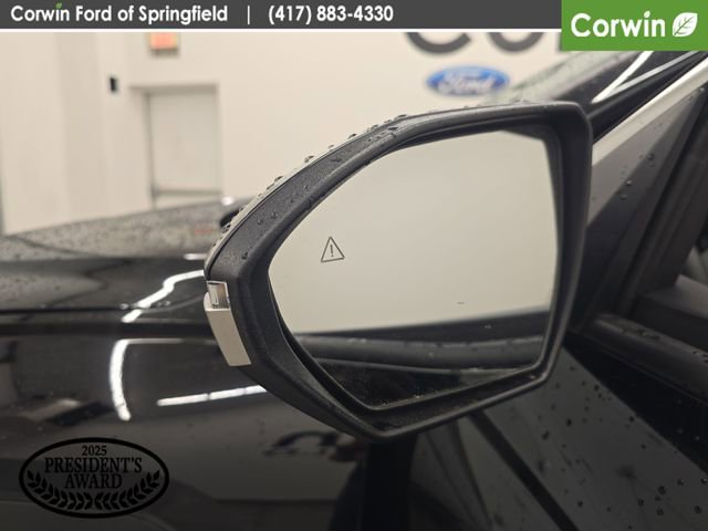 Used 2025 Hyundai Tucson Limited image 38