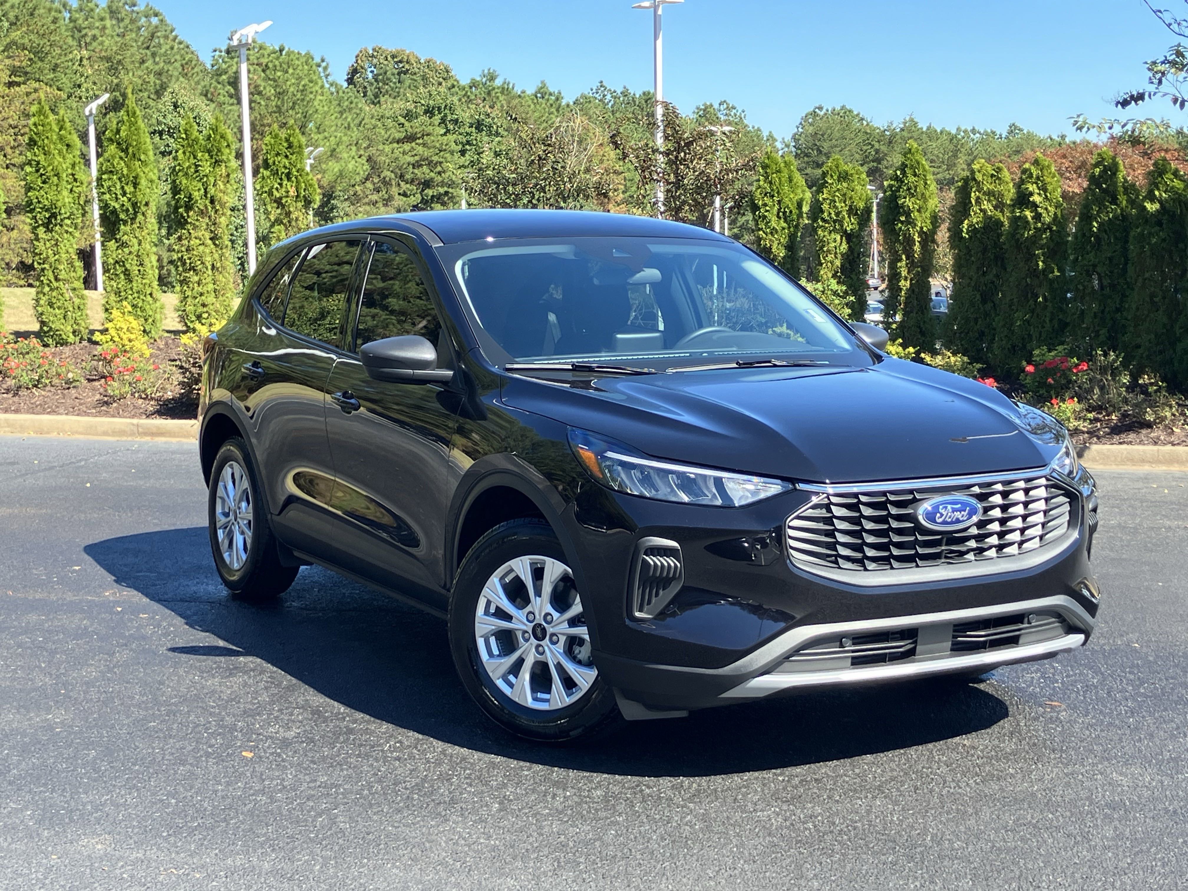 Used 2025 Ford Escape Active image 2