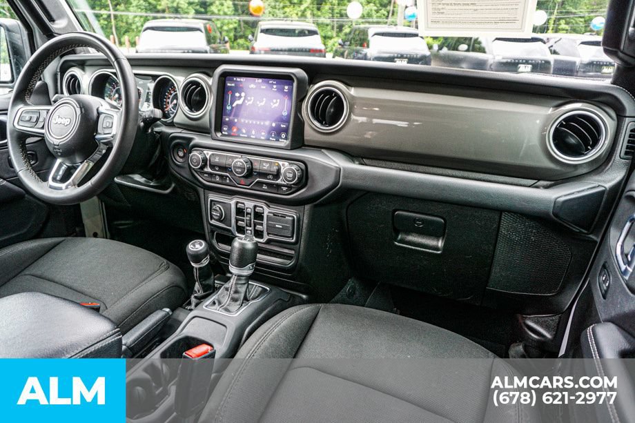 Used 2023 Jeep Gladiator Overland AWD/4WD image 23