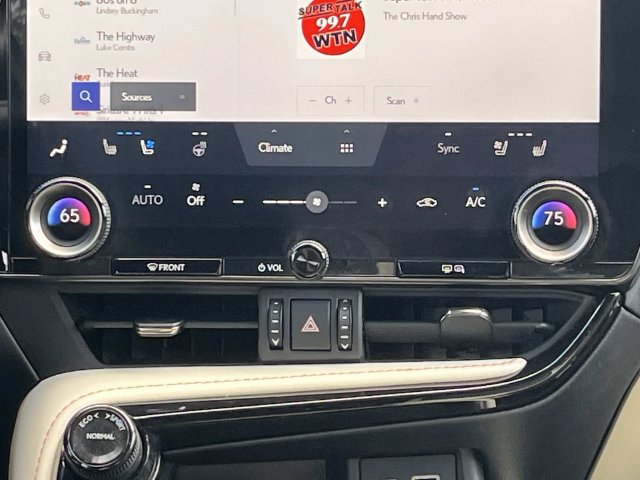 Used 2024 Lexus NX 250 FWD w/ Cold Area Package image 16