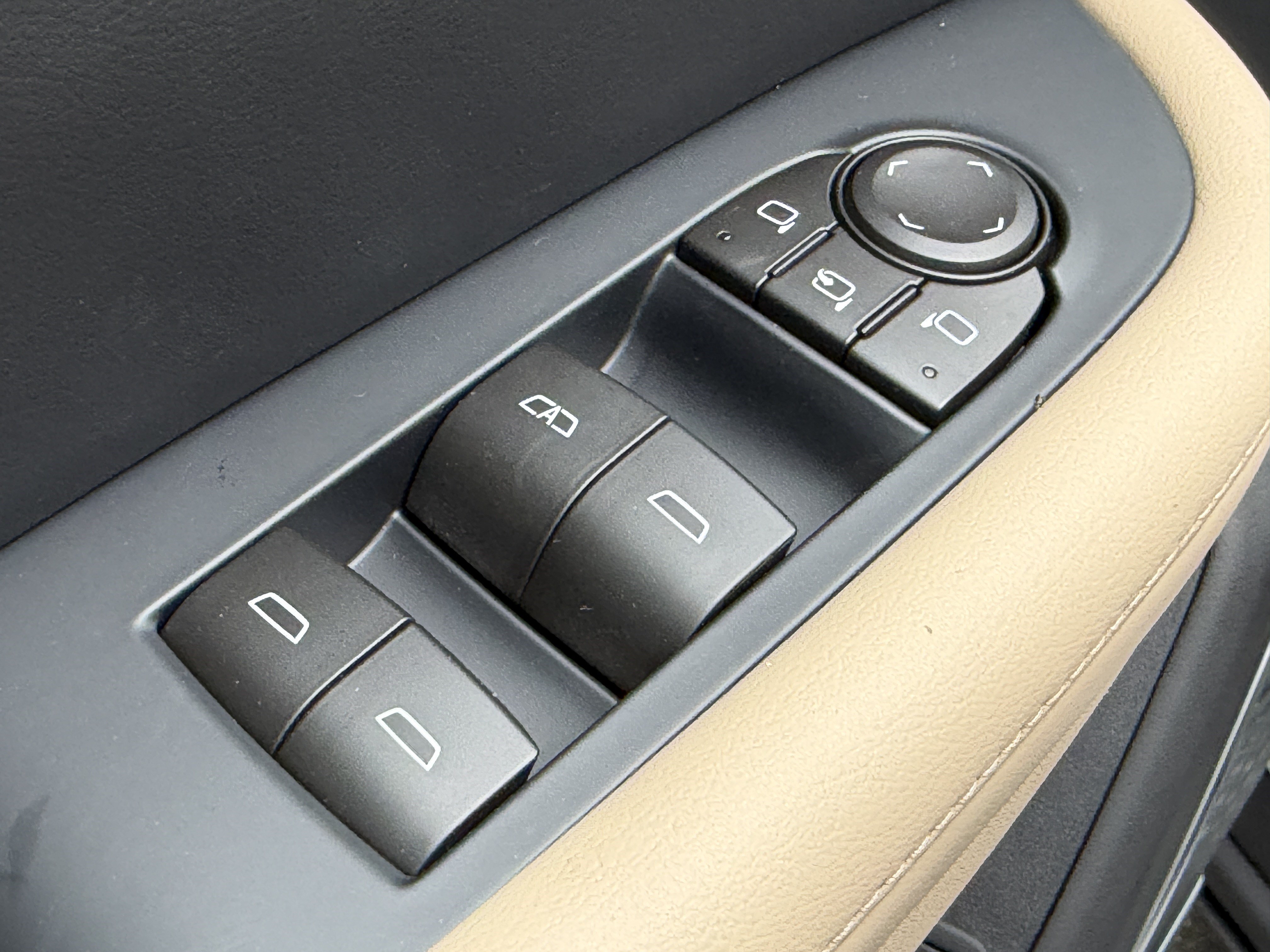 New 2026 Buick Enclave Preferred w/ Power Package FWD image 13