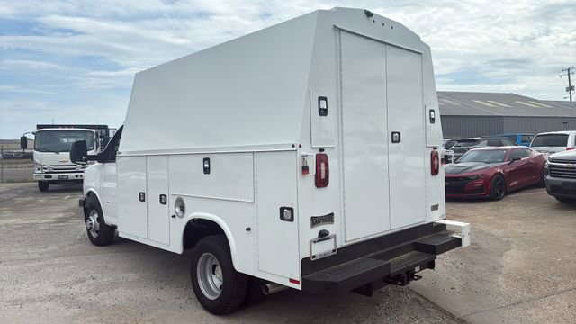 New 2024 Chevrolet Express 3500 RWD image 5