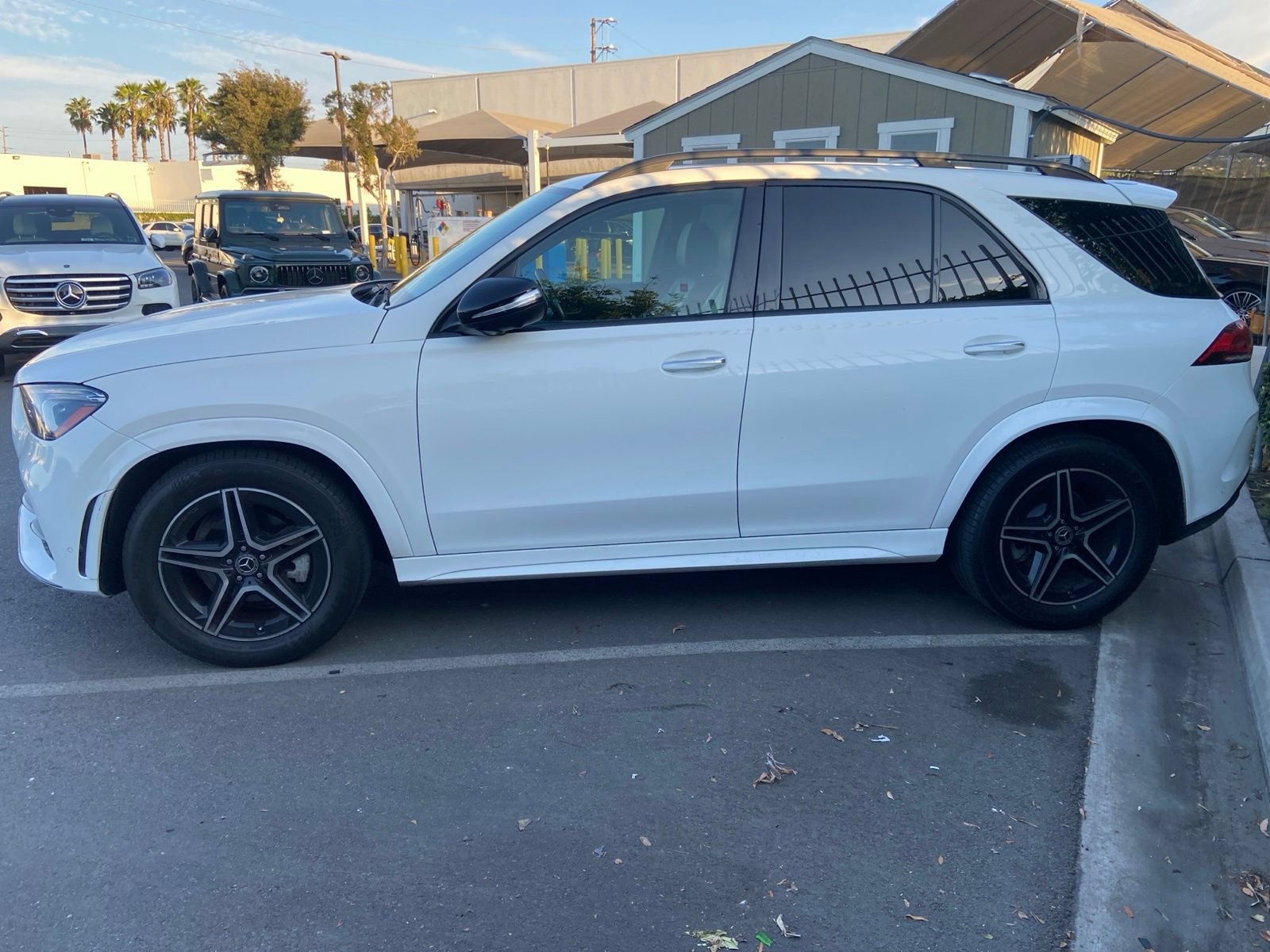 Used 2022 Mercedes-Benz GLE 350 image 2