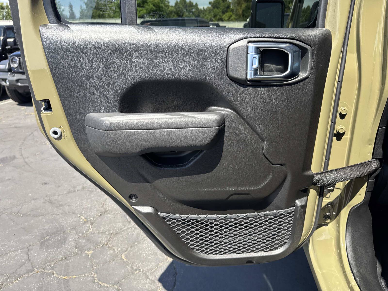 New 2026 Jeep Gladiator Sport AWD/4WD image 26
