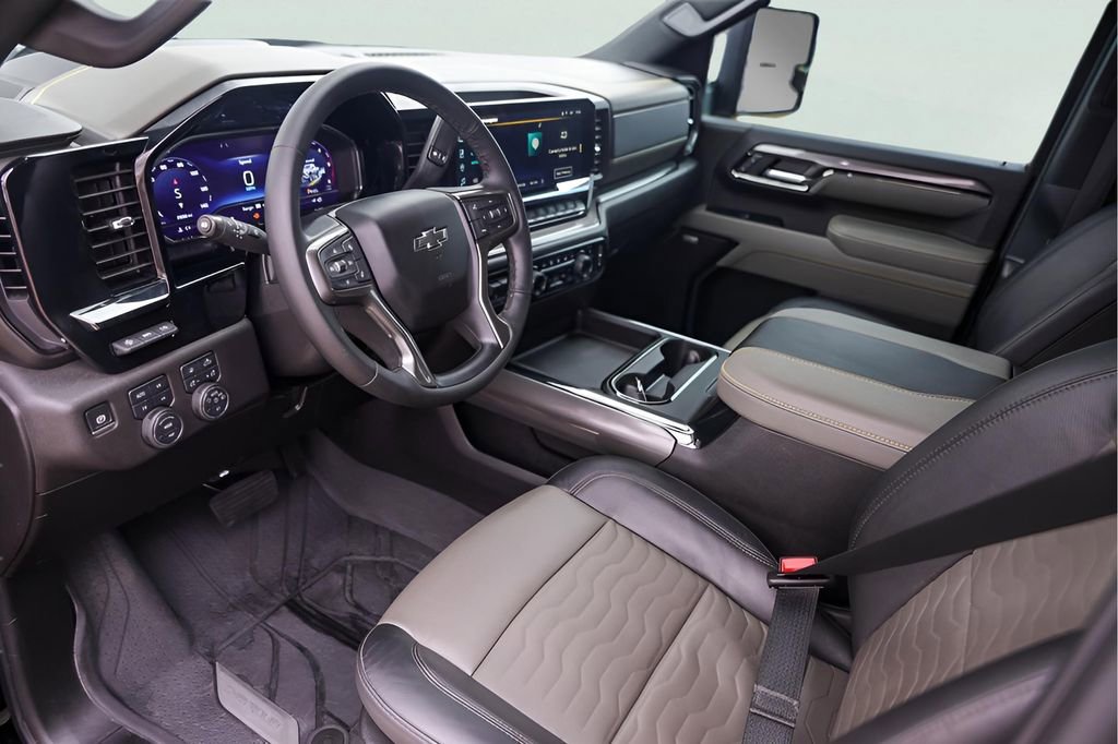 Certified 2025 Chevrolet Silverado 2500 ZR2 w/ Technology Package image 13