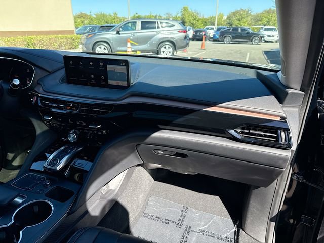 Used 2022 Acura MDX Technology image 29