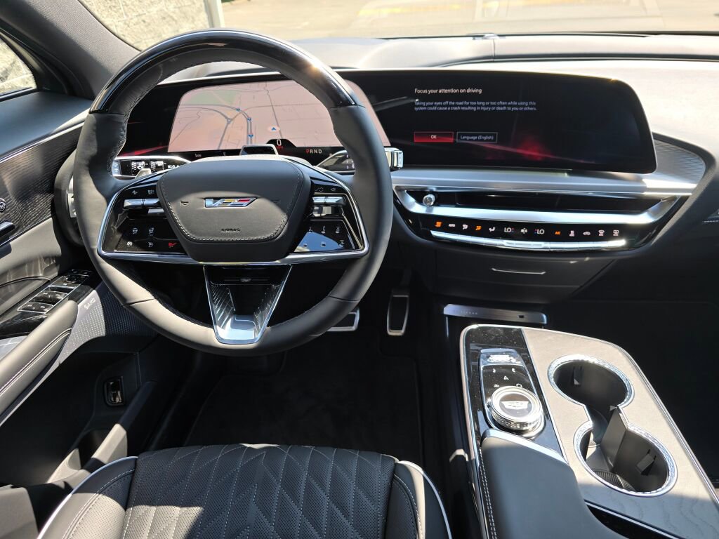 New 2026 Cadillac Lyriq V image 19