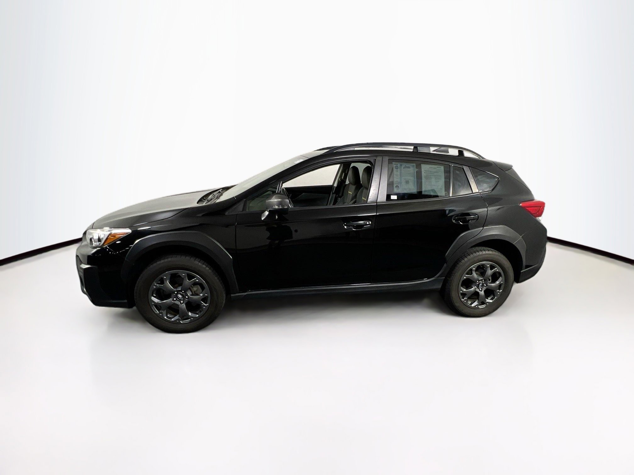 Used 2022 Subaru Crosstrek 2.5i Sport w/ Moonroof Package image 8