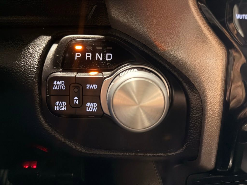 Used 2019 RAM 1500 Laramie image 22