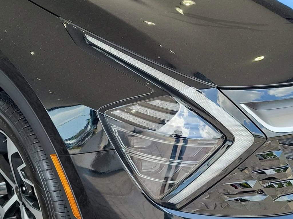 Used 2025 Kia Sportage EX w/ EX Premium Package image 8