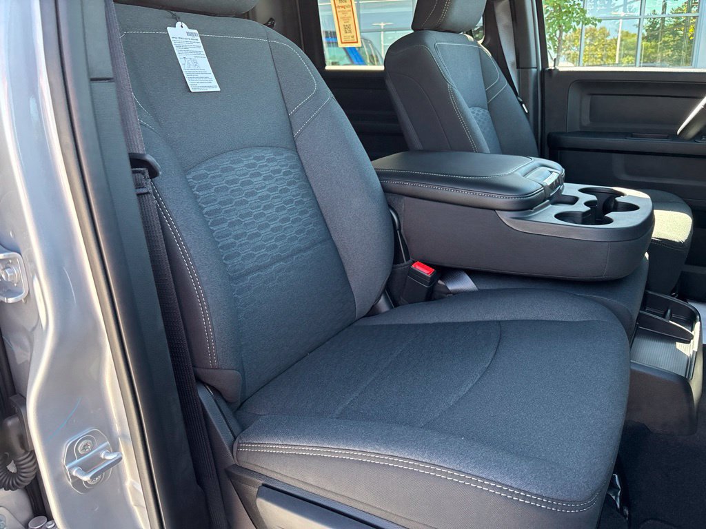 New 2027 RAM 3500 Tradesman AWD/4WD image 31