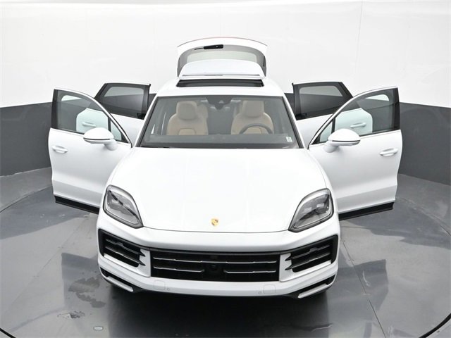 New 2025 Porsche Cayenne S image 27