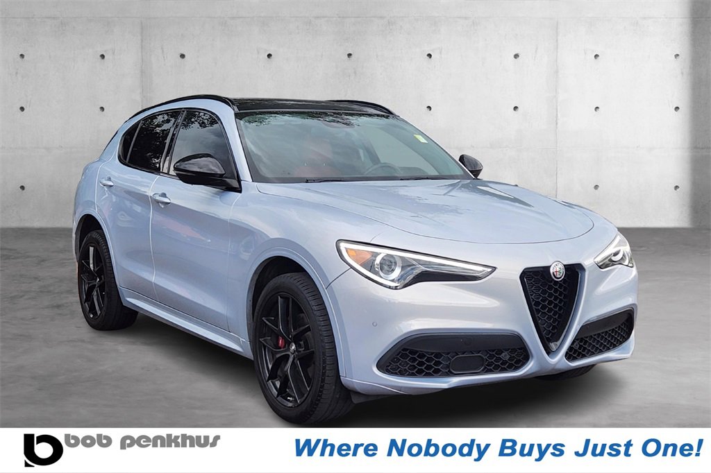Used 2021 Alfa Romeo Stelvio Ti w/ Nero Edizione image 1