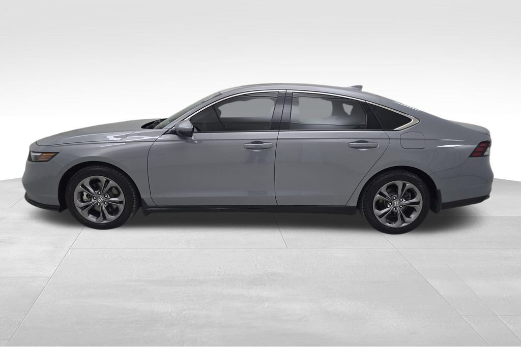 Used 2023 Honda Accord EX-L image 6