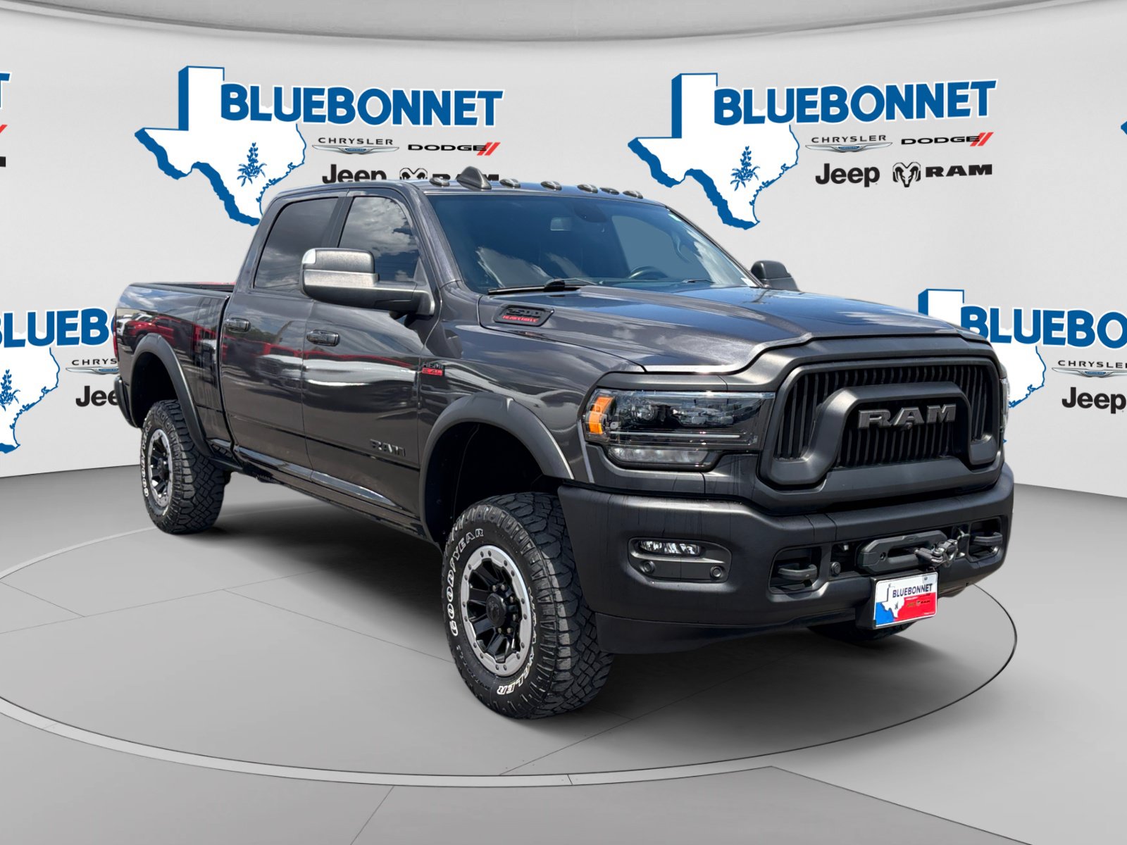 Used 2022 RAM 2500 Power Wagon AWD/4WD image 3