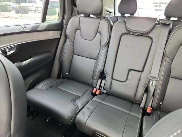 New 2026 Volvo XC90 B6 Ultra w/ Protection Package image 14