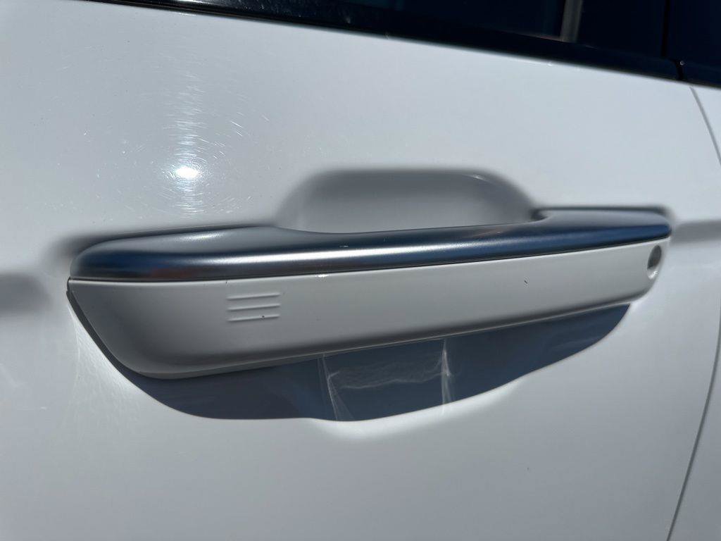 Used 2022 Jeep Grand Cherokee Summit RWD image 30