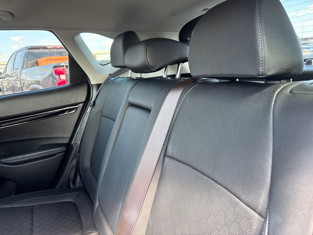 Used 2023 Kia Seltos EX image 27