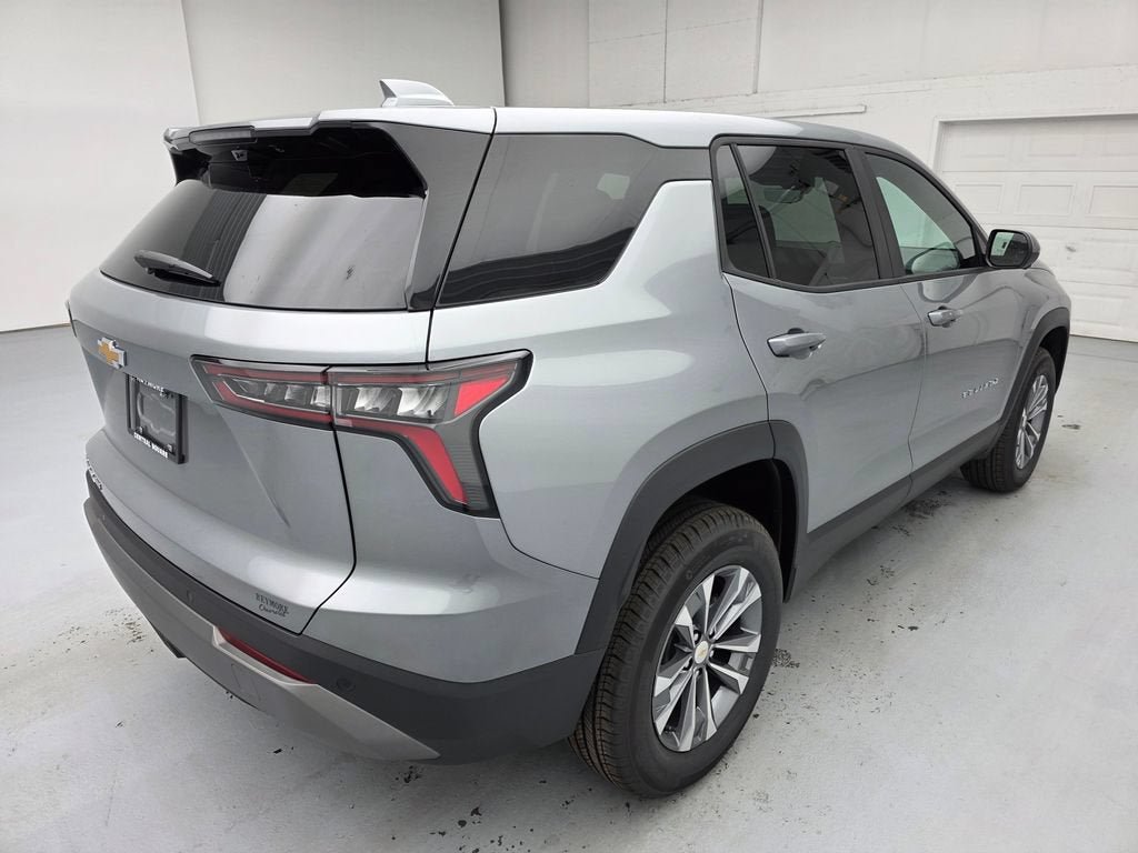New 2026 Chevrolet Equinox LT w/ Convenience Package II AWD/4WD image 12