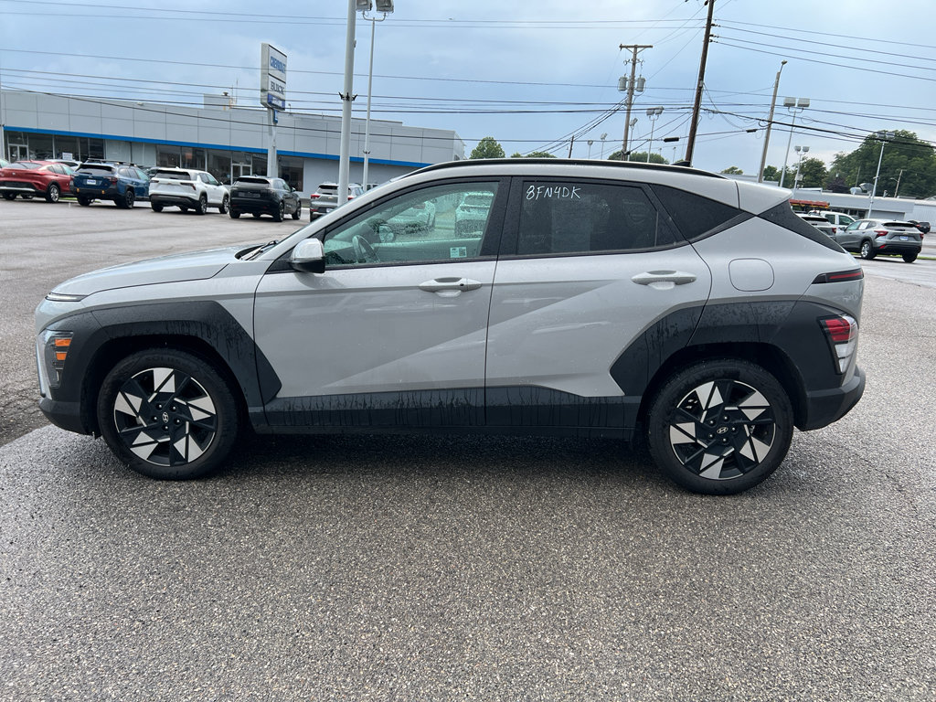 Used 2024 Hyundai Kona SEL FWD image 8